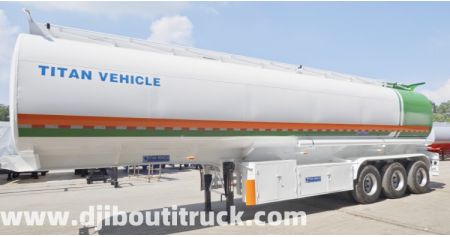 3 Axle 45000 Liters Fuel Tanker Trailer Will Be Sent To DJOBC Port