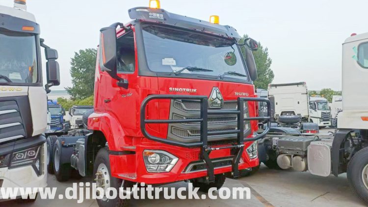 Sinotruk Howo 6x4 Tractor Head in Djibouti Port