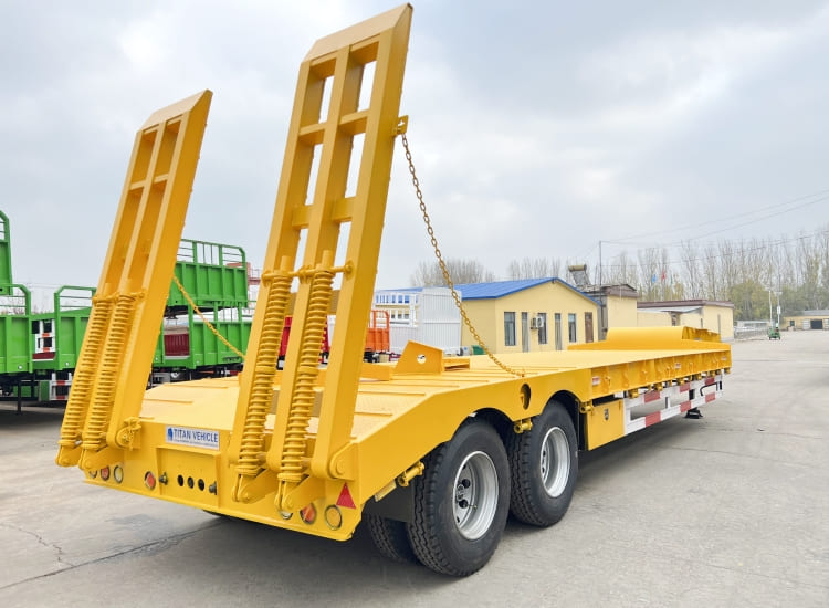 2 Axle Truck Low Loader for Sale in Djibouti