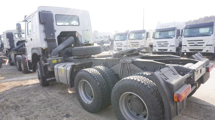 Howo 400 Tractor Head Price | Sinotruk Howo 6x4 Price for Sale in Djibouti