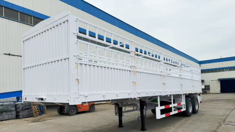 2 Axle Cargo Fence Semi Trailer For Sale In Djibouti