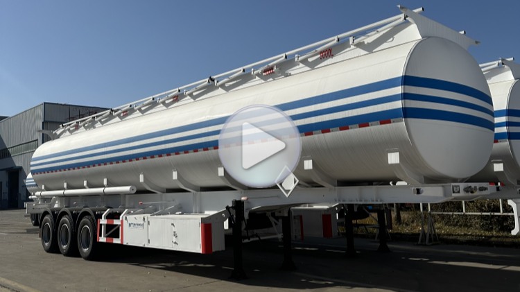 45 Cubes Oil Tanker Trailer For Sale In Djibouti