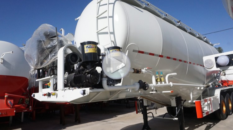 40 CBM Bulk Cement Tanker Trailer in Djibouti