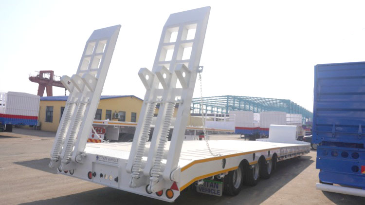 3 Axle Low Bed Semi Trailer In Djibouti