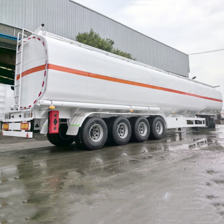 4 Axle 70 CBM Gasoline Tanker